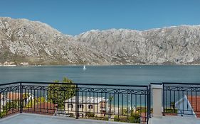 Villa Milami